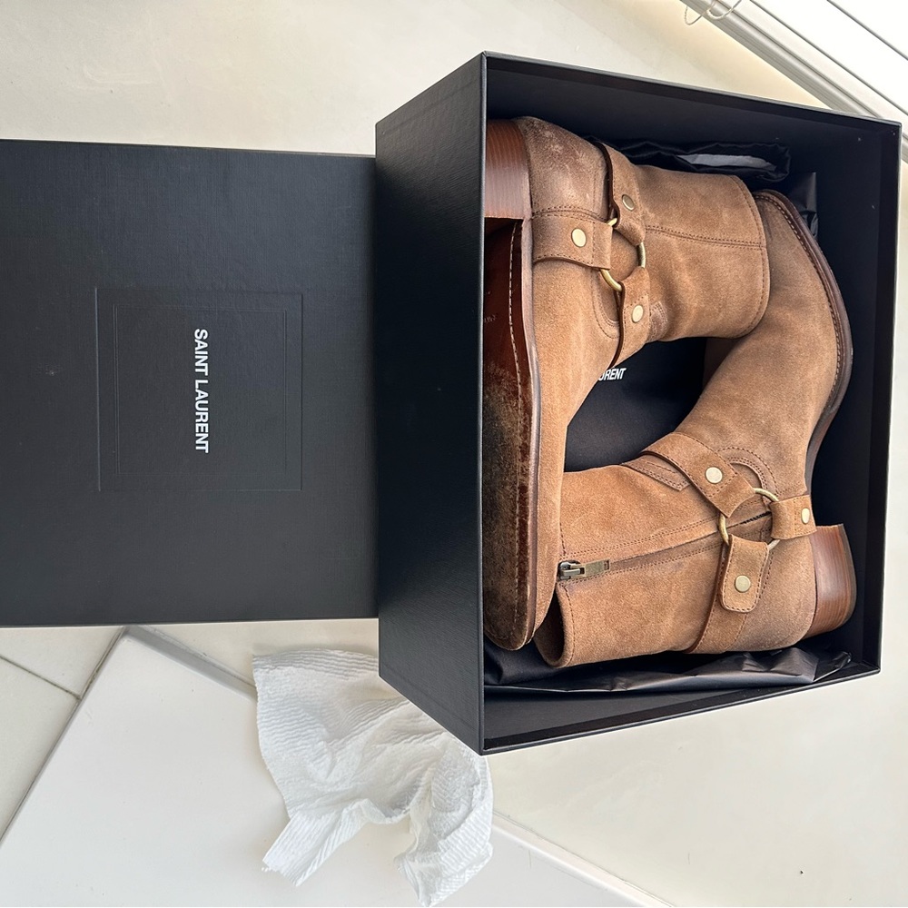 Saint Laurent Vitello Hallem Wax Palude